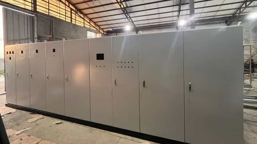 Kuzeydeki pirinç fabrikaları ve pirinç fabrikaları için elektrik panolarının tasarlanması ve montajı Kuzeydeki pirinç fabrikaları ve pirinç fabrikaları için elektrik panolarının tasarlanması ve montajı